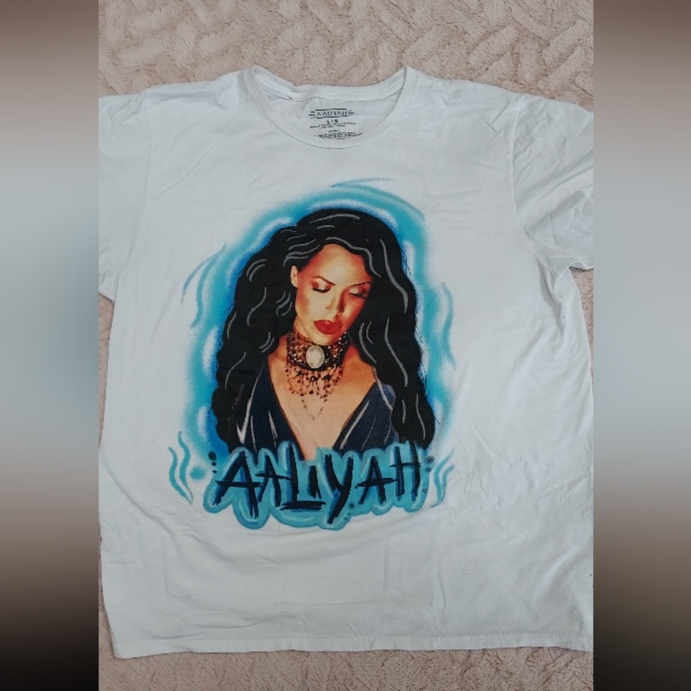 Authentic Aaliyah T-shirt